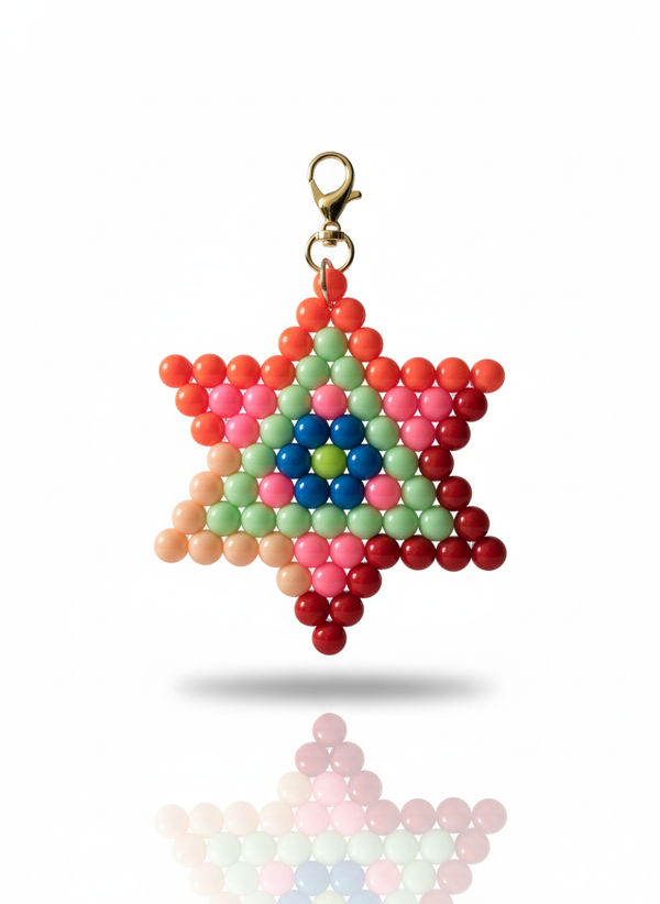 Handmade Beaded Star Keychain – Glossy Premium Finish